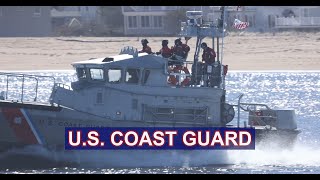 USCOAST GUARD MERRIMACK RIVER MOTOR LIFE BOATS SURF TRAINING [upl. by Burbank]