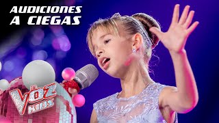 Valeria Acosta enseña a bailar  Audiciones a ciegas  La Voz Kids Colombia 2024 [upl. by Enimassej]