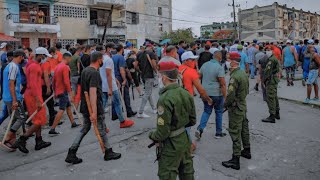 AL FIN HOLGUÍN y Las TUNAS en Las CALLES Hasta QUEMAN Otra Figura de FIDEL Ultimas Noticias de Cuba [upl. by Mccready]