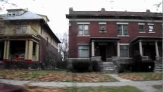 Driving Commonwealth Street Detroit MI 48208 [upl. by Leksehcey]