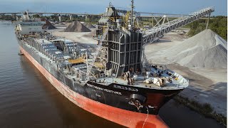 Great Lakes Freighter  Northern Venture  Saginaw River [upl. by Odnalo207]