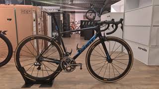 Custom Giant TCR Advanced SL  Shimano DuraAce Di2  Mavic Cosmic Ultimate  65kg [upl. by Polito]