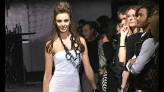 VALENTINA DE LAURENTIIS  VDL Collezione 2009  sfilata 2°parte  WWWRBCASTINGCOM [upl. by Nalym216]