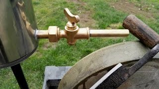 Improve the SANDSTONE wheel sharpening with dripping water [upl. by Mariande230]