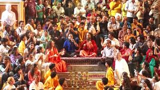 Kailash Kher  Kya kabhi ambar se  Parmarth Niketan  Ganga Aarti  May 2019 [upl. by Colligan]