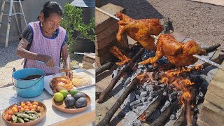 POLLO ENVARILLADO A LA LEÑA Asi Sale Mas Sabroso El Pollo Cocinandose Con Su Propia Grasita [upl. by Arimlede]