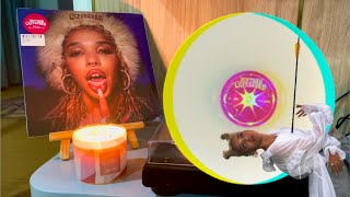 FKA Twigs  Caprisongs Green Glow In The Dark Vinyl Edition Rvinylvlog 17 [upl. by Dabbs]