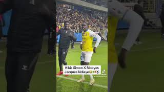 La danse de Kikis Simons et de Mbaye Jacques Ndiaye 😂🕺🏽🇸🇳 football senegal [upl. by Aneet945]