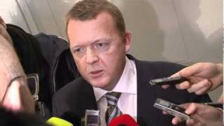 Se presset Lars Løkke  Helle Thornings skattesag  5 dec 2011 [upl. by Vardon723]