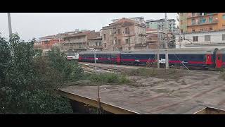 Intercity notte Milano CentraleSiracusa in arrivo alla stazione di Battipaglia [upl. by Oehsen]