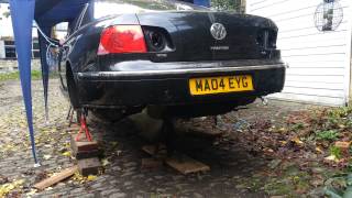 VW Phaeton W12 no exhaust [upl. by Hildick]