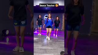 Sakhiyaan 20 🥵 sakhiyaan viralreels trending dance explore punjabisong shorts [upl. by Frech]