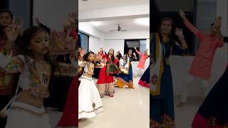 tetudo asvaargroup explorepage navratrispecial garba newsong song music garbafams [upl. by Nahpets417]