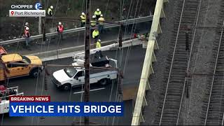 Truck hits overhead bridge on I95 in Port Richmond causing major delays [upl. by Aylatan]