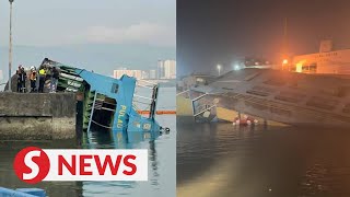 Iconic Penang ferry Pulau Kapas sinks at Butterworth Wharf [upl. by Yhtnomit]