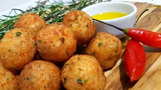 Bolinho de Bacalhau  Super Fácil e Crocante [upl. by Candi591]