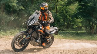 KTM 890 ADVENTURE recensione ed opinioni dopo 15000km [upl. by Hsakaa]