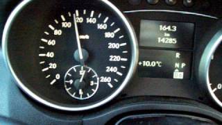 Mercedes ML320 CDI Acceleration 80160 kmh [upl. by Cecilius]