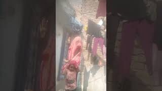 Sarki Jo Sarki Jo Dhire Dhire comedy funny 🤣🤣😂😂like and subscribe trading short baccha party [upl. by Francoise]