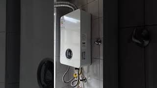 Problemas Novo Aquecedor Bosch Therm 5600 [upl. by Luz]