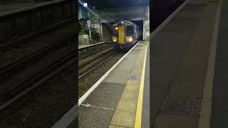 Maidstone barracks to paddock wood train trainspotter trainspoter viral kent maidstone travel [upl. by Lubet]