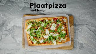 Plaatpizza met tonijn  5 ingrediënten  Allerhande [upl. by Alastair]