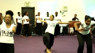 1346 Dance Ensemble ministering quotWhat Can I Doquot By Tye Tribbett [upl. by Notlew]