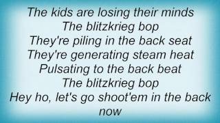 4lyn  Blitzkrieg Bop Lyrics [upl. by Goddart]