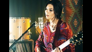 Elise Trouw  Radiohead Meets The Police Live Loop Mashup [upl. by Garmaise]