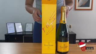 Veuve Clicquot Yellow Label  Champagne Review [upl. by Atsirtal908]