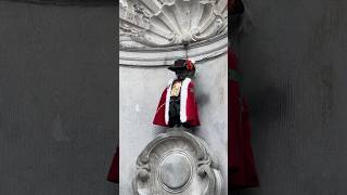 Manneken Pis GrandPlace Bruxelles 💜❤️💙 [upl. by Mozart]