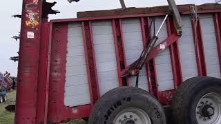 BigIron Auctions Hagedorn Extravert 3440 TA Manure Spreader [upl. by Ailadi458]