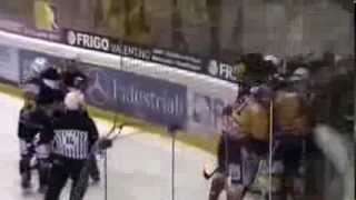 Asiago VS Val Pusteria Tensione e rissa [upl. by Eblehs2]