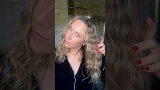 FrizzFree Wavy Hair Routine ✨frizzfreehair wavyhair [upl. by Obadiah455]