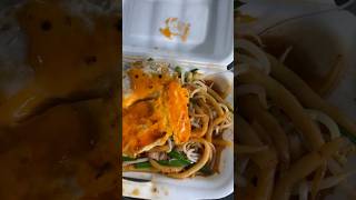 Let’s Eat Stir Fry Noodles Together 😍food stirfrynoodles mukbang asianfood noodles shorts [upl. by Zaraf]