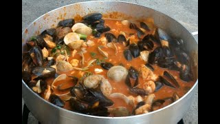 How I make Cioppino Italian Fish Stew Clams Mussels Shrimp Scallops Fish [upl. by Rainah770]