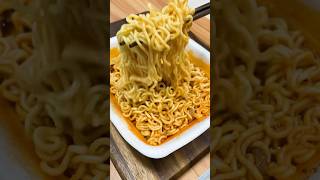 Korean Self Heating Dosirak Ramen [upl. by Stanislaw]