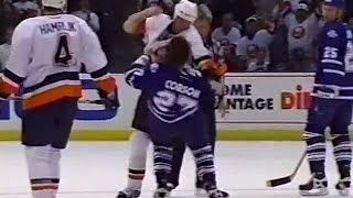 Bates vs Tucker Corson vs Cairns Apr 28 2002 [upl. by Eidualc485]