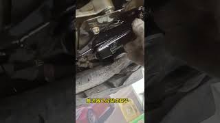 丰田汉兰达右转弯亮机油灯机油灯亮 The engine oil light turns on when Toyota Highlander turns right [upl. by Staford]