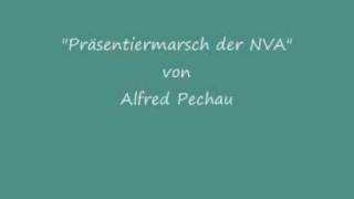 quot Präsentiermarsch der NVA quot  Zentrales Orchester der NVA  HQ [upl. by Kabab]