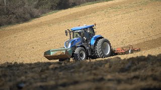 Début des Préparations des Terres 2023 avec un New Holland T7210 et un Vibroculteur de 6m [upl. by Harri813]