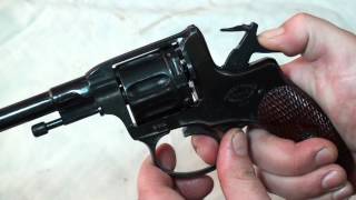 Revolver gasseal system presentation of Nagant M1895 [upl. by Stasny379]