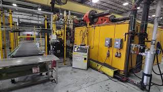 AllSurplus 2003 Husky Dual Platen Injection Mold Machine [upl. by Tenaj]