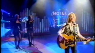 Carlene Carter  Sweet Meant To Be [upl. by Shaver]