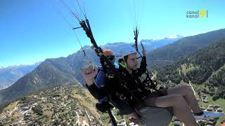 Paradis du parapente le ciel valaisan met les voiles [upl. by Eloise47]