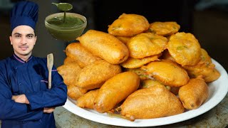 Crispy Aloo Mirch Pakora With Green ChutneyChef M AfzalDhaba Style Crispy Mirch Aloo Pakora [upl. by Neveda]