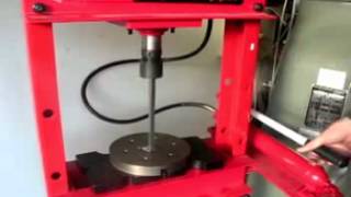 Broaching a keyway using a hydraulic press [upl. by Oguh]