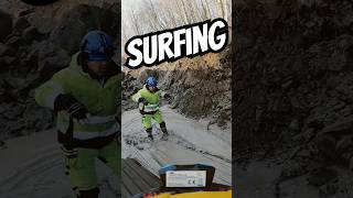 Surfing vasa excavator vaasa construction election election2024 electionday [upl. by Krischer714]