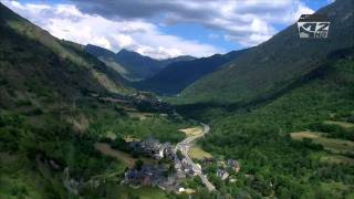 Los Pirineos desde el aire 3 [upl. by Noell]