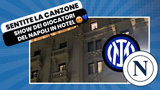 SHOW DEI CALCIATORI DEL NAPOLI ALZATE IL VOLUME SENTITE LA CANZONE 😍💙 [upl. by Maddi894]